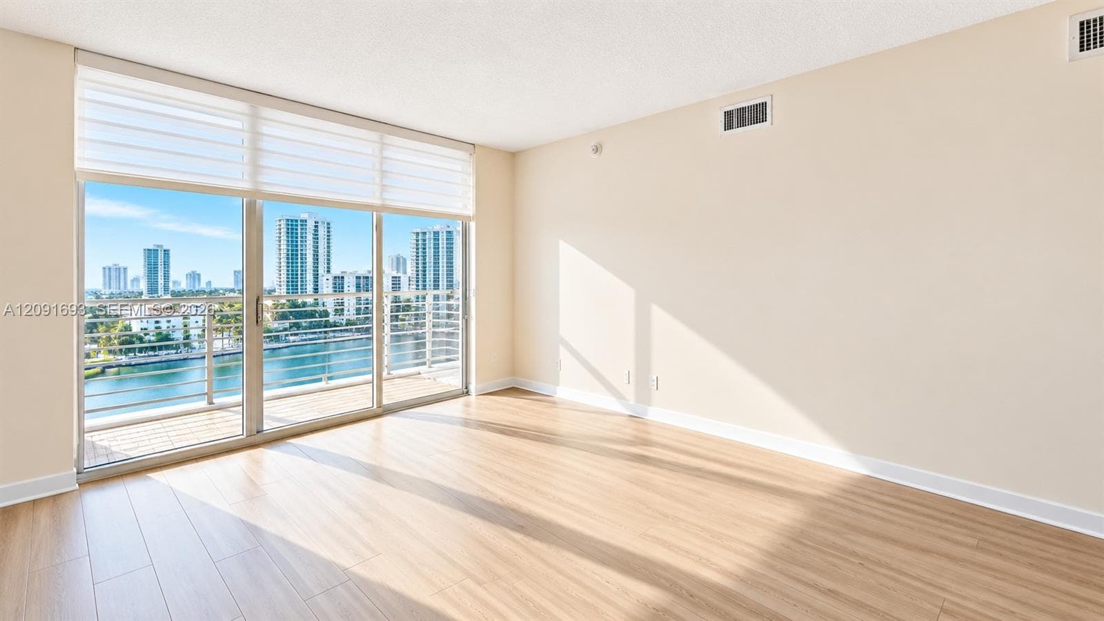 One Miami Unit 1601 condo pending at 335 S Biscayne Blvd # 1601, Miami, FL 33131