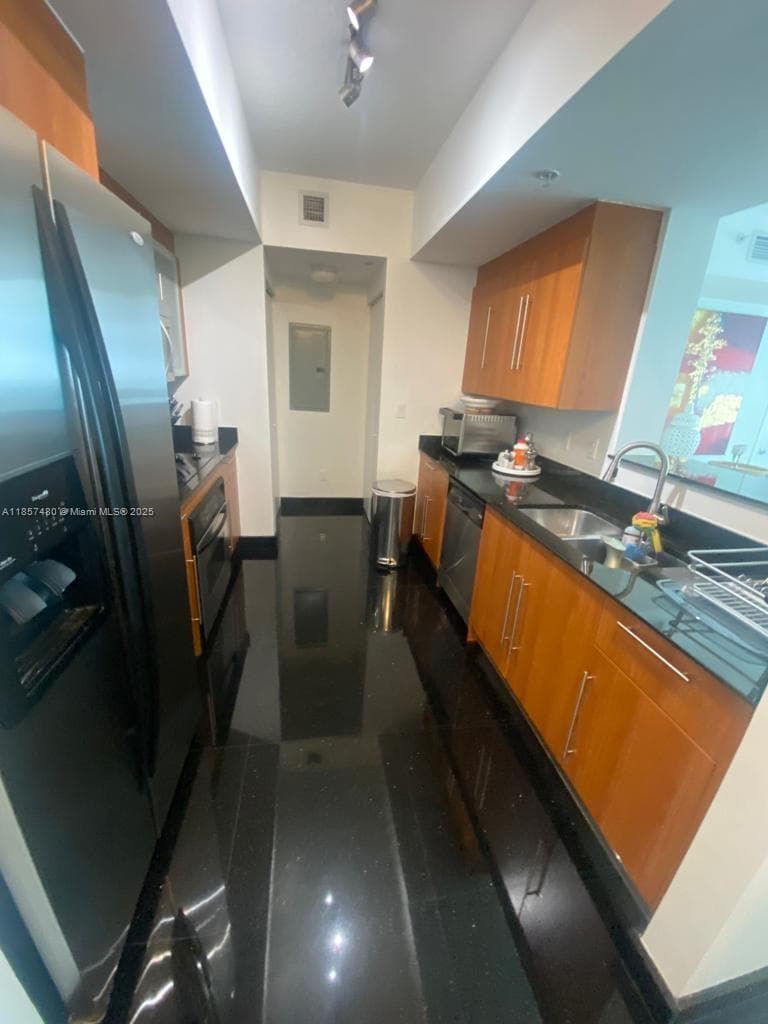 One Miami Unit 607 condo rented at 335 S Biscayne Blvd # 607, Miami FL 33131