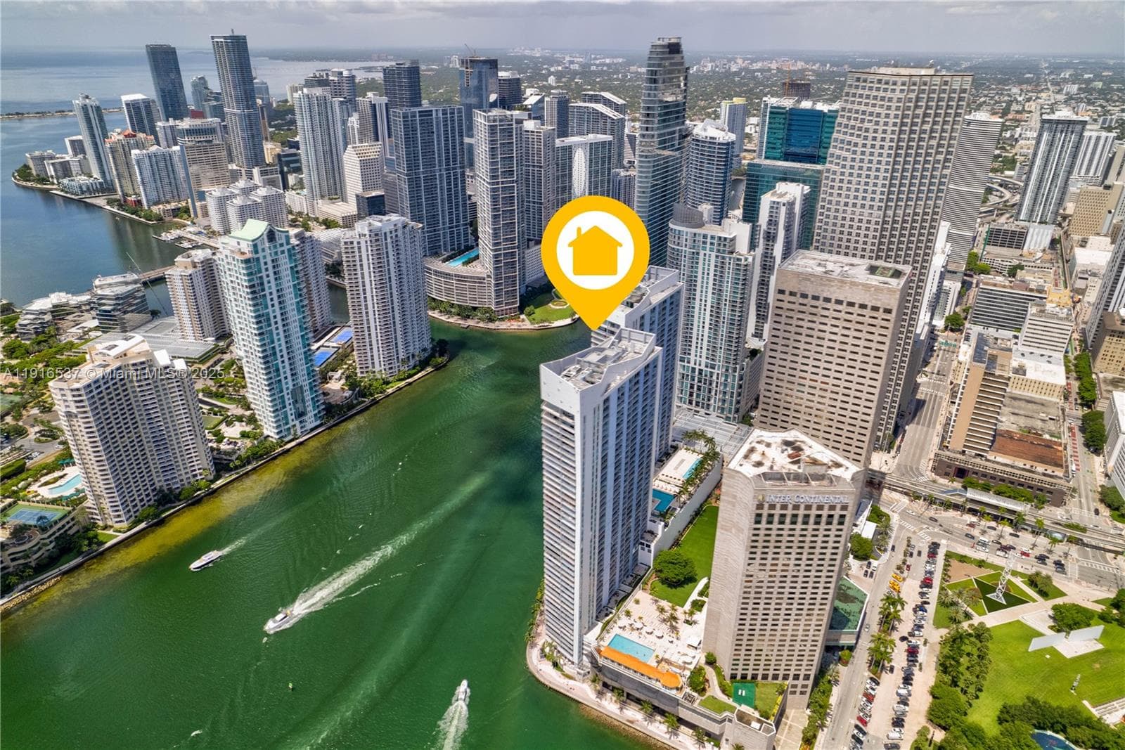 One Miami Unit 3108 condo rented at 335 S Biscayne Blvd # 3108, Miami FL 33131