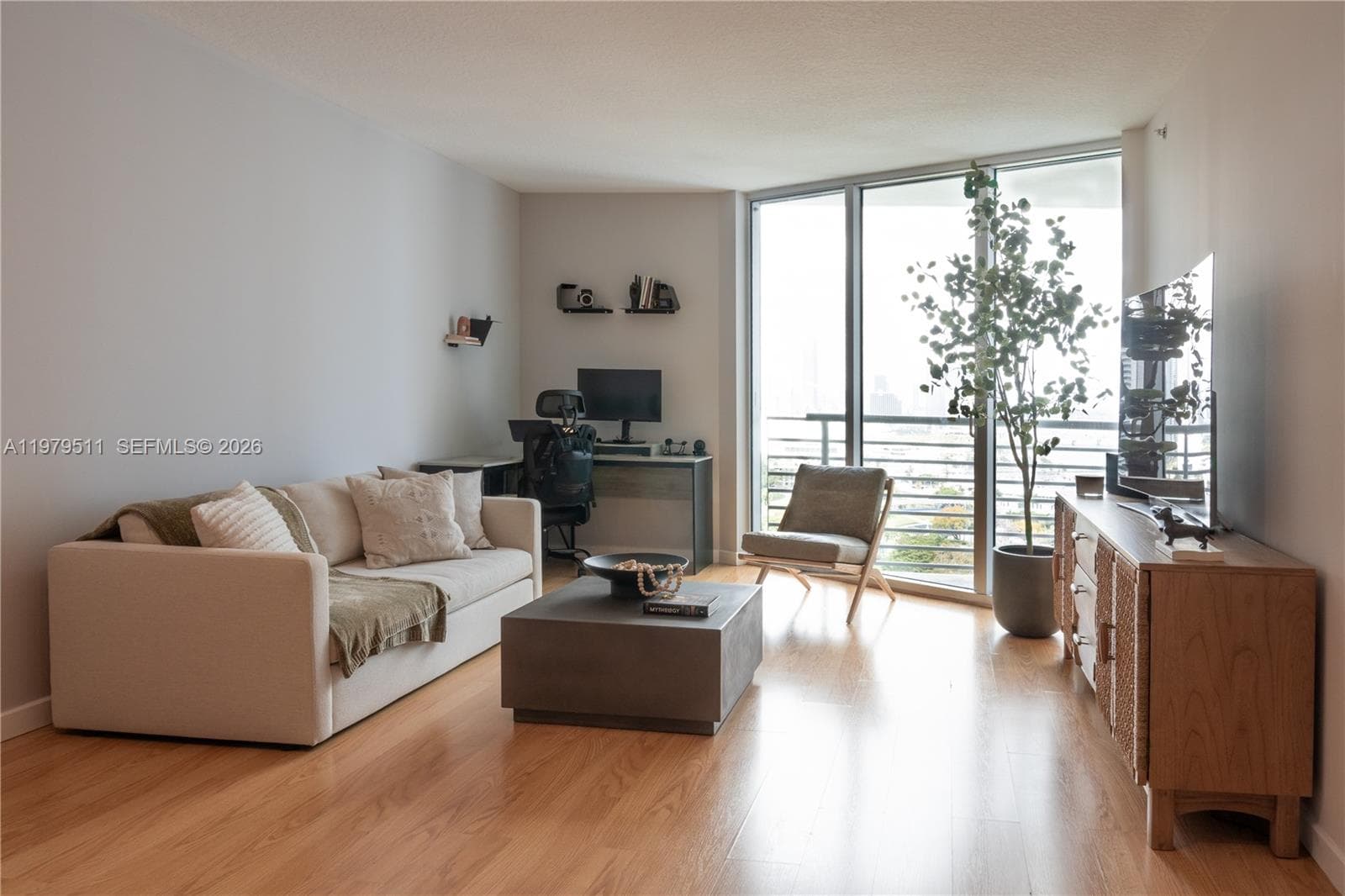 One Miami Unit 2724 condo rented at 325 S Biscayne Blvd # 2724, Miami FL 33131
